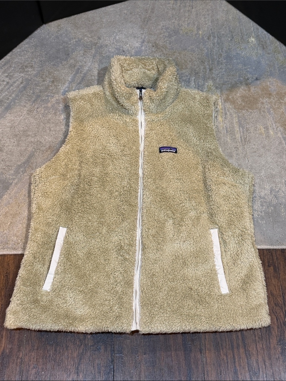 PATAGONIA Los Gatos Vest Sherpa Fleece Zip  El Cap Khaki Tan Womens Size XXL